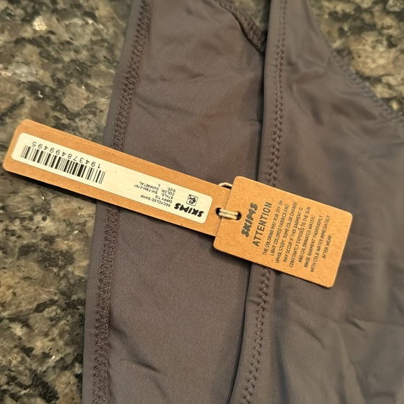 Skims plunge bikini gun metal NWT L - Picture 3 of 9